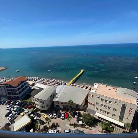 Currila Beach Apartment Durrës Exterior foto